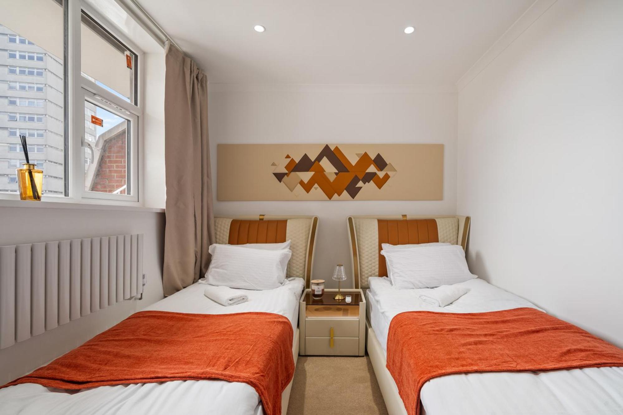 Apartment The Mayfair Collection Luxury